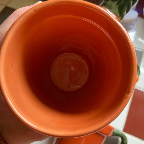 Terracotta pot-style coffee/tea mugs with vegetable handles - Picture 3 of 11